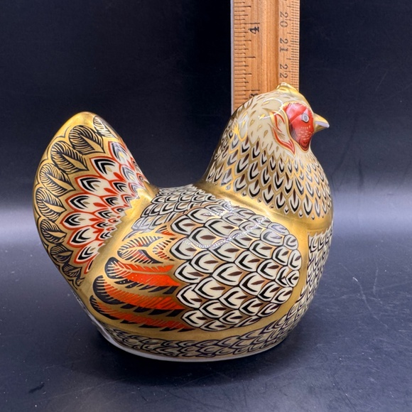 Royal Crown Derby "Farmyard Hen" limited edition paperweight no. 1424 of 5000. - Picture 12 of 12